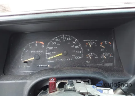 1995 GMC Sierra K1500 z USA, uszkodzony, nr VIN 1GTEK19K1SE527173